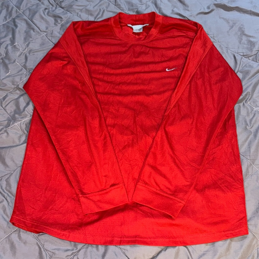 NIKE RED CREWNECK